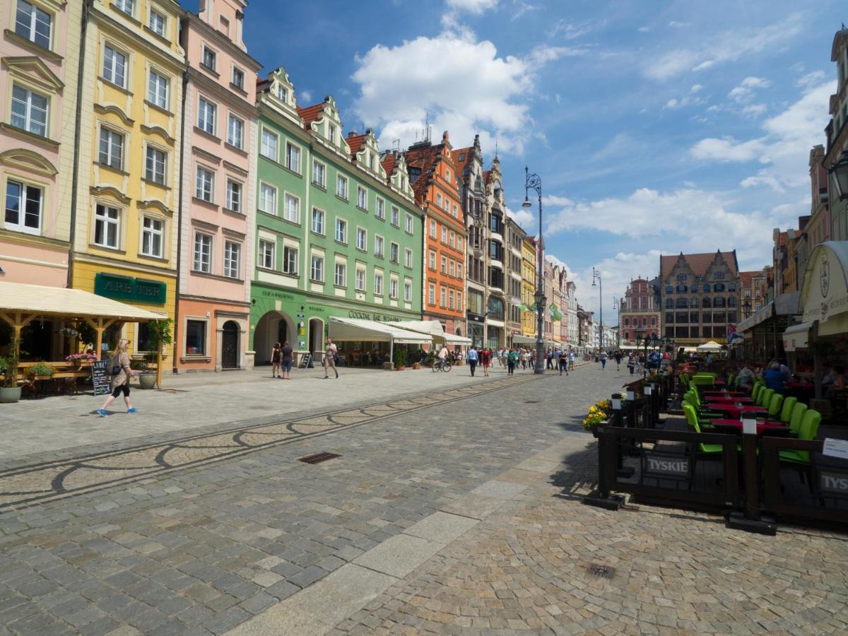 Majestic Residence -150M2 With Iconic Market Square View As Home Apartamenty R506 Wrocław Exteriör bild
