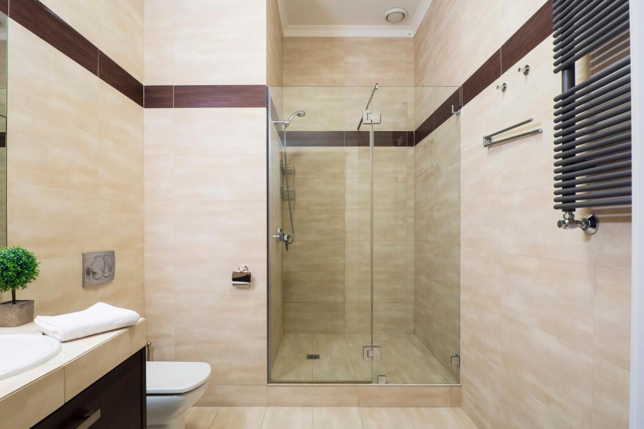 Majestic Residence -150M2 With Iconic Market Square View As Home Apartamenty R506 Wrocław Exteriör bild